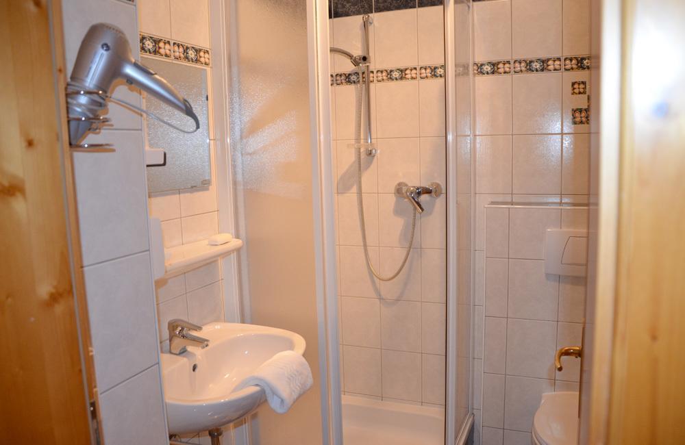 Doppelzimmer mit Balkon