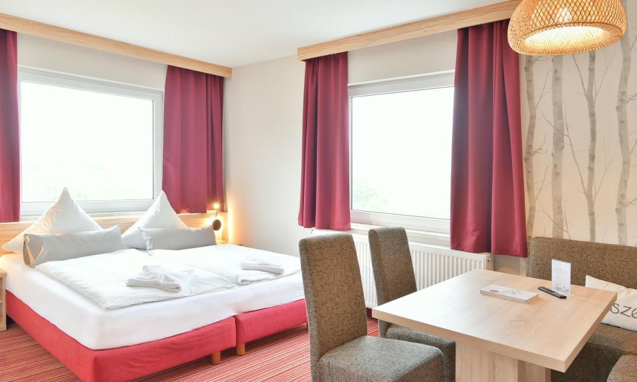 Family Suite,1406090840:JPEG