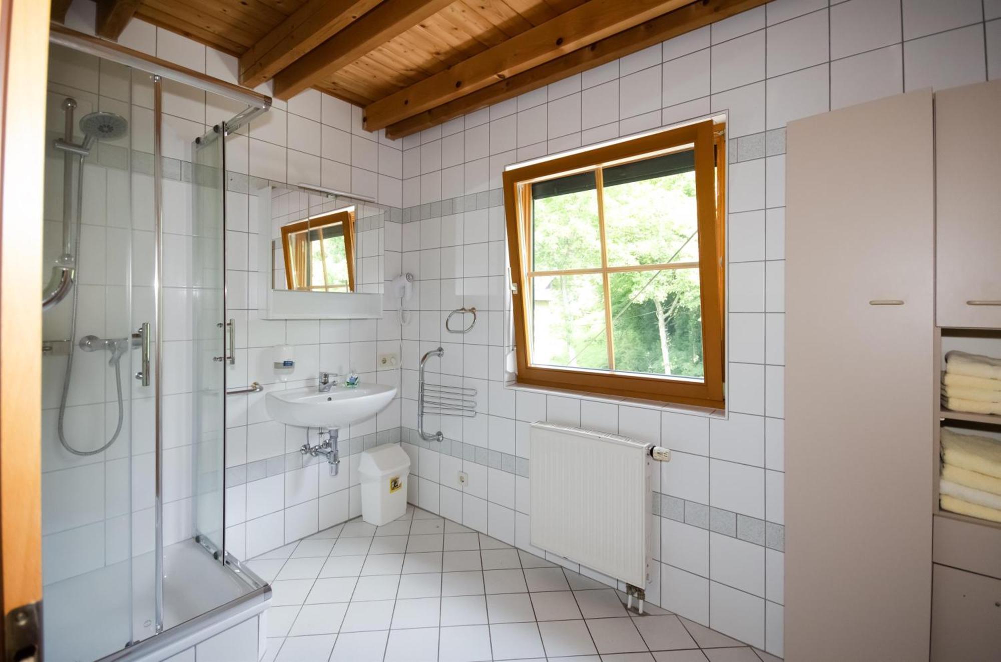 Apartment mit 2 Schlafzimmern und Blick auf das Wasser