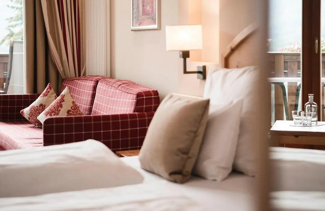 Hotel Waldhof-1