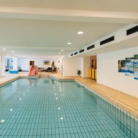 Familienhotel Trebesingerhof-3