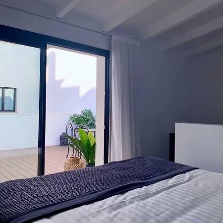 Terreno Suites-3