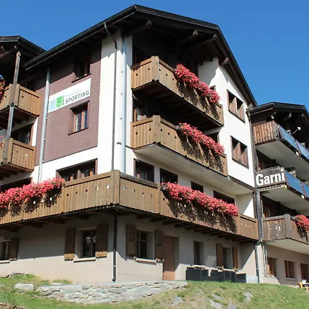 Familienhotel Garni Sporting-2