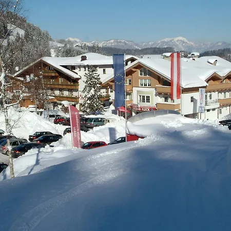 Sport und Familienhotel Klausen-3