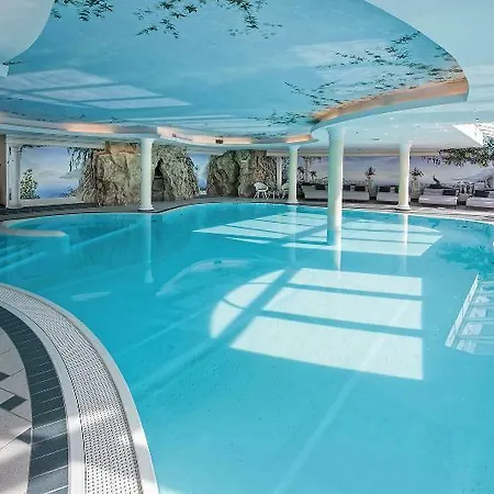 Alpenrose Leading Family Hotel & Resort-2